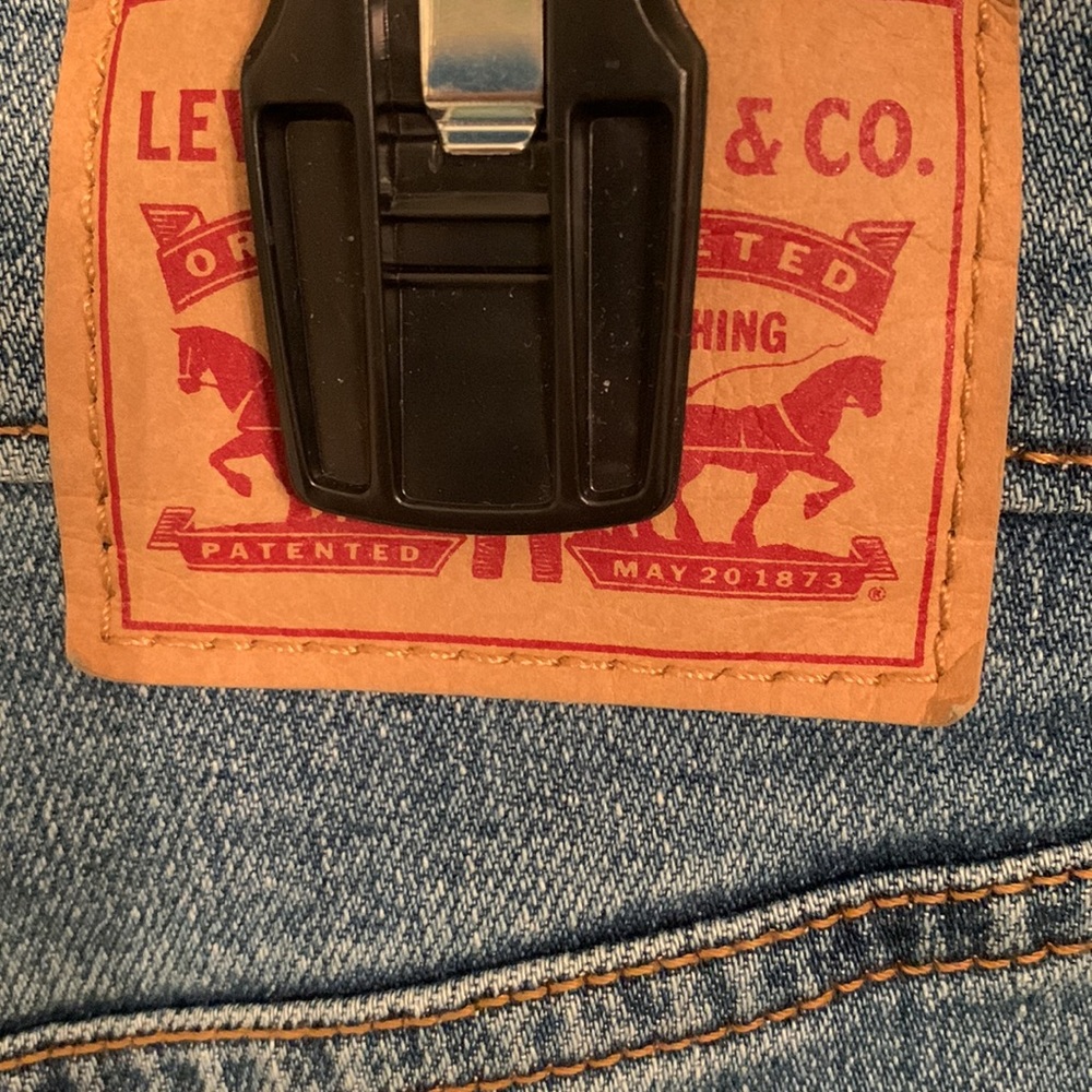 Levi Ribcage Jeans - Picture 3 of 6